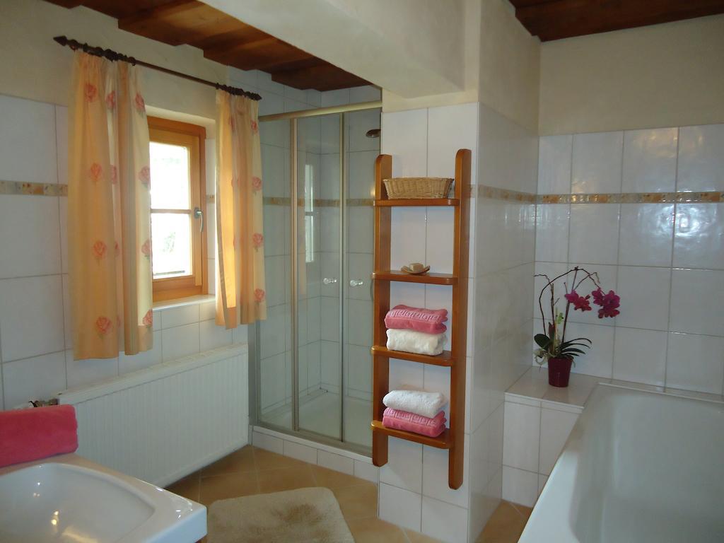 Leebhof Villa Patergassen Rum bild